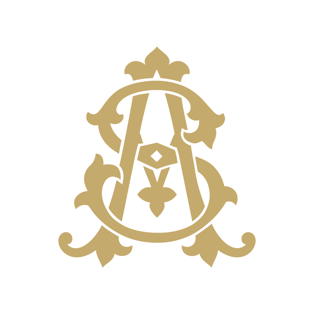 Monogram Chic AS