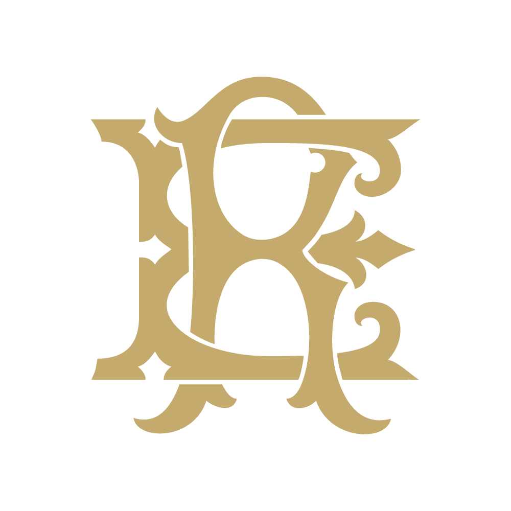Monogram Chic ER