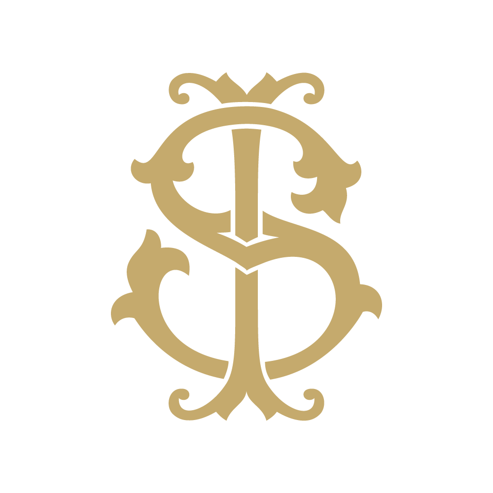 Monogram Chic IS