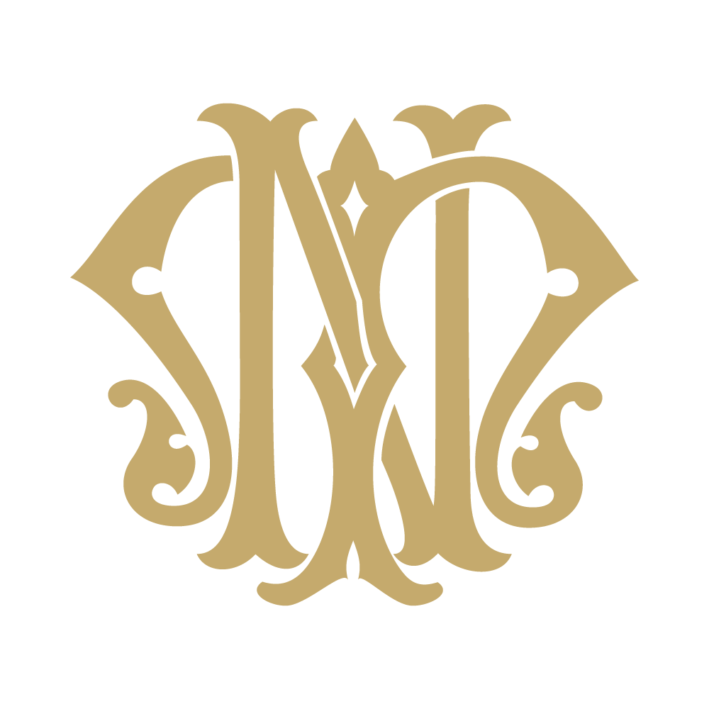 Monogram Chic MN
