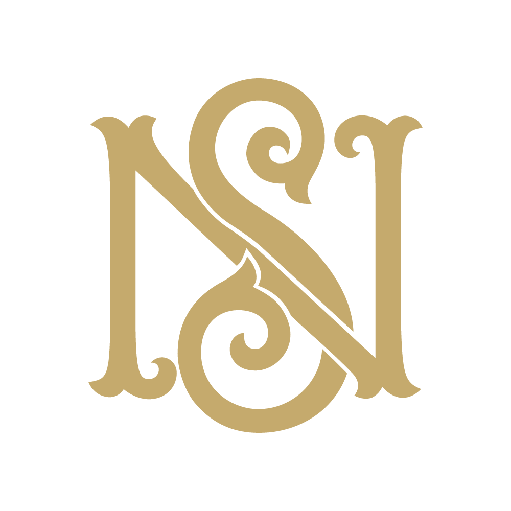 Monogram Chic NS