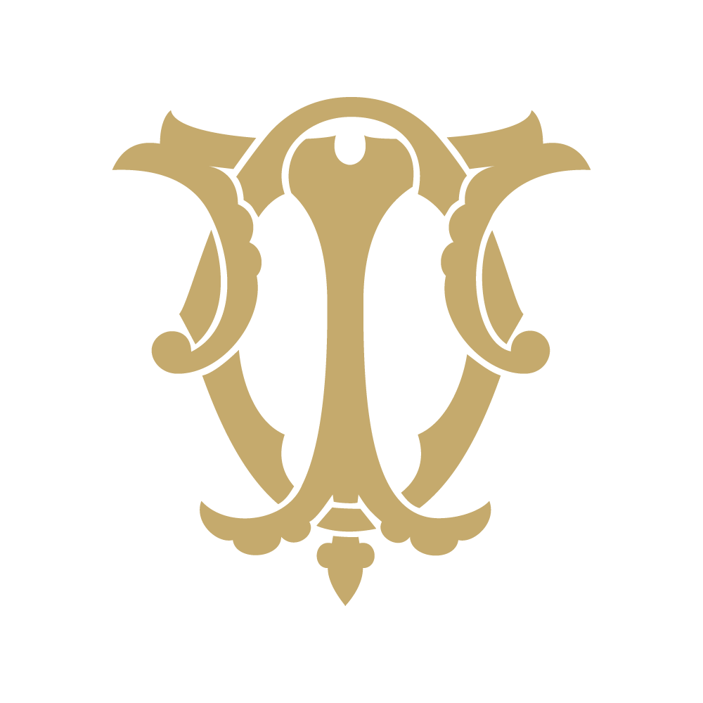 Monogram Chic OT