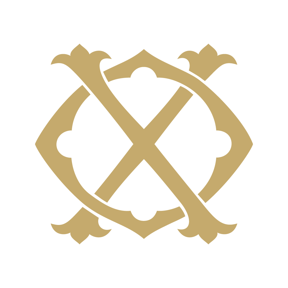 Monogram Chic OX