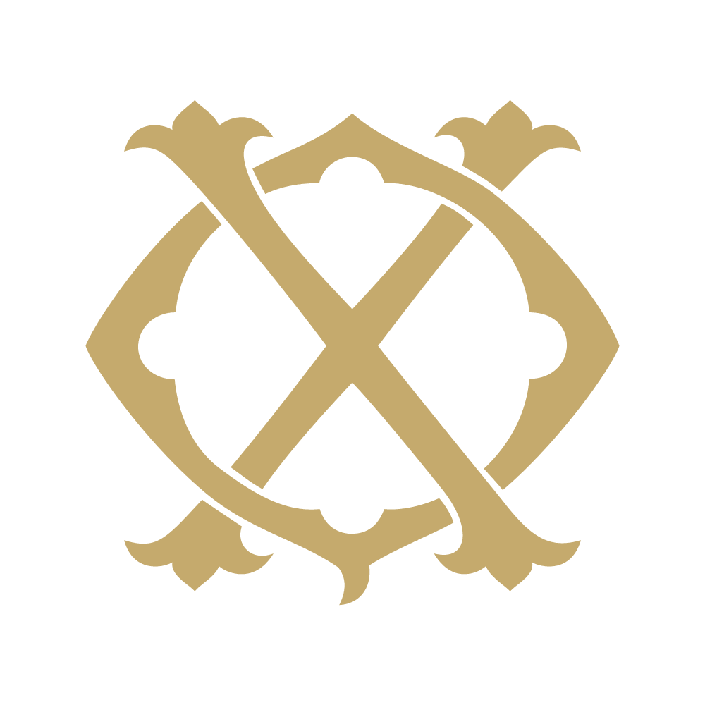 Monogram Chic QX