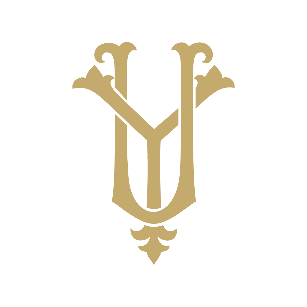 Monogram Chic UY