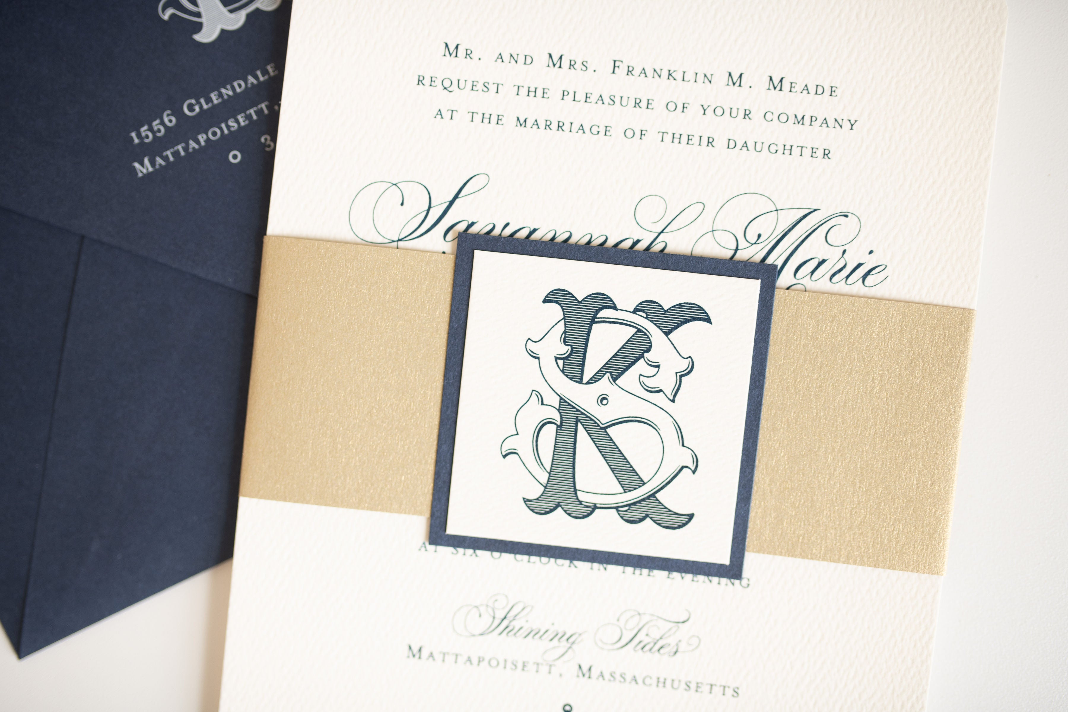Signature 2-Letter Monogram