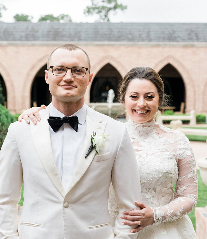 Elegance at Elizabeth + Christopher's Houston Wedding!