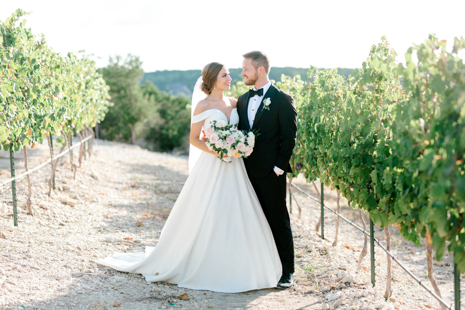 Lexi + Garrett's Gorgeous Vineyard Wedding