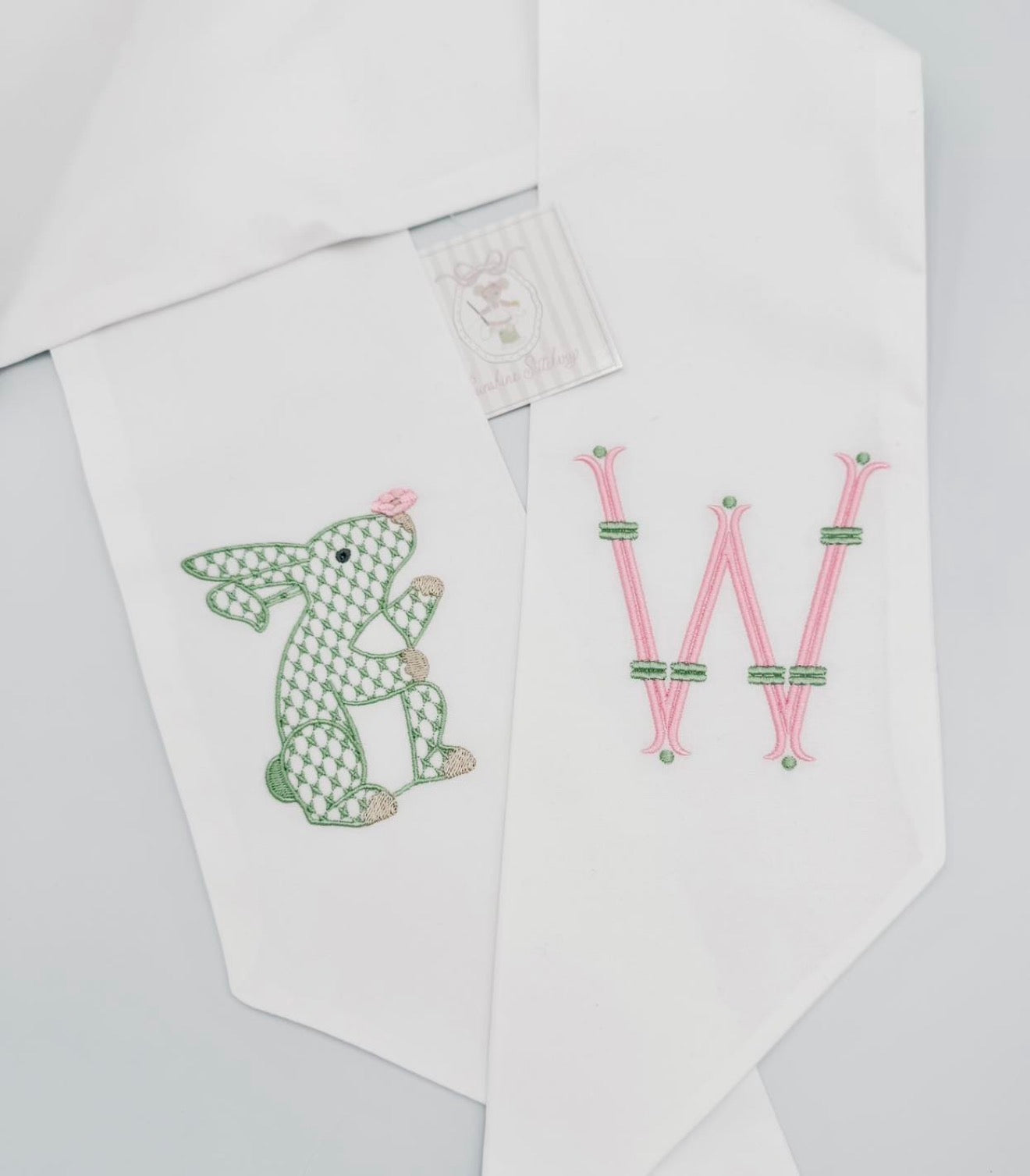 Monogram Flair Font for Embroidery