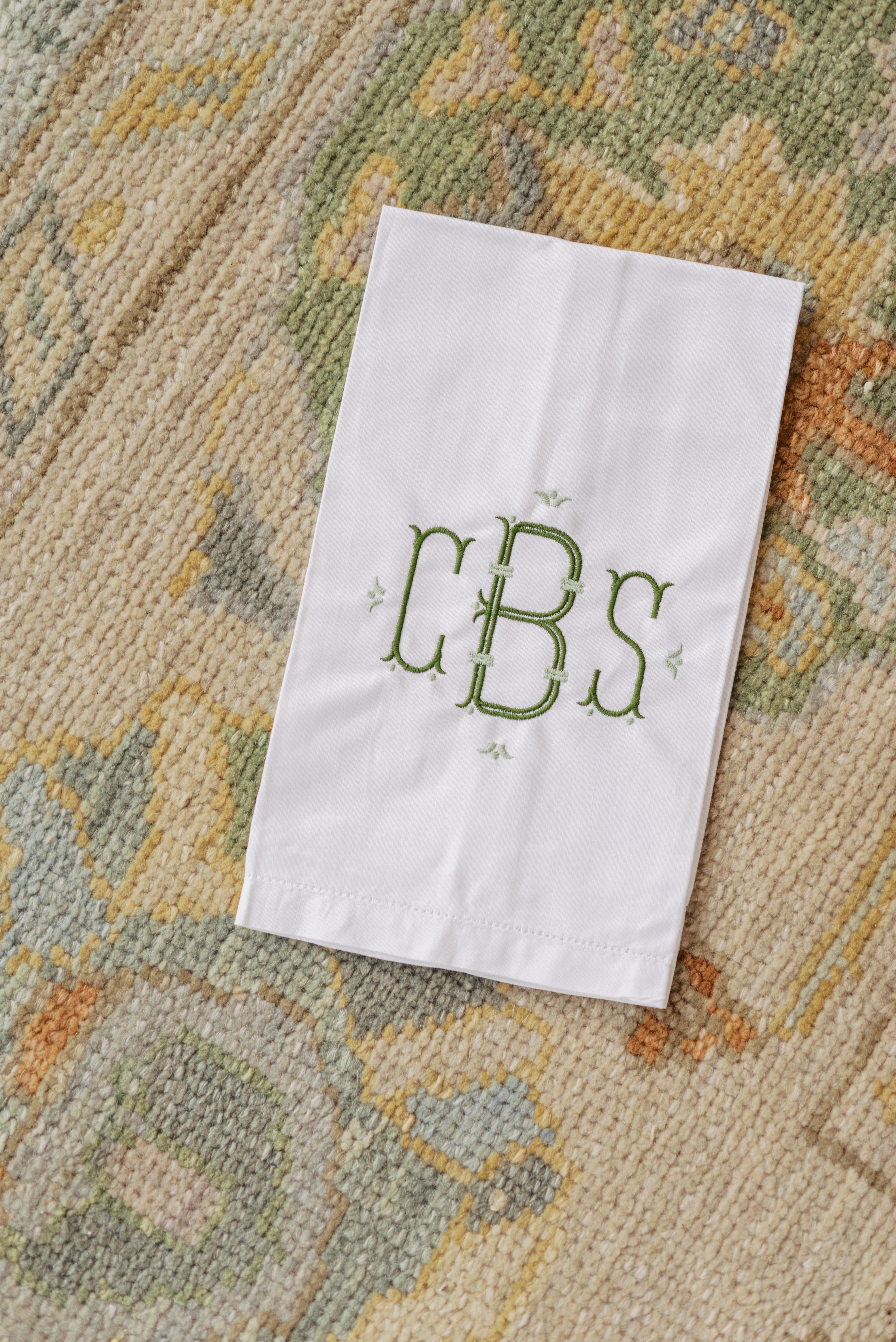 Monogram Flair Font for Embroidery
